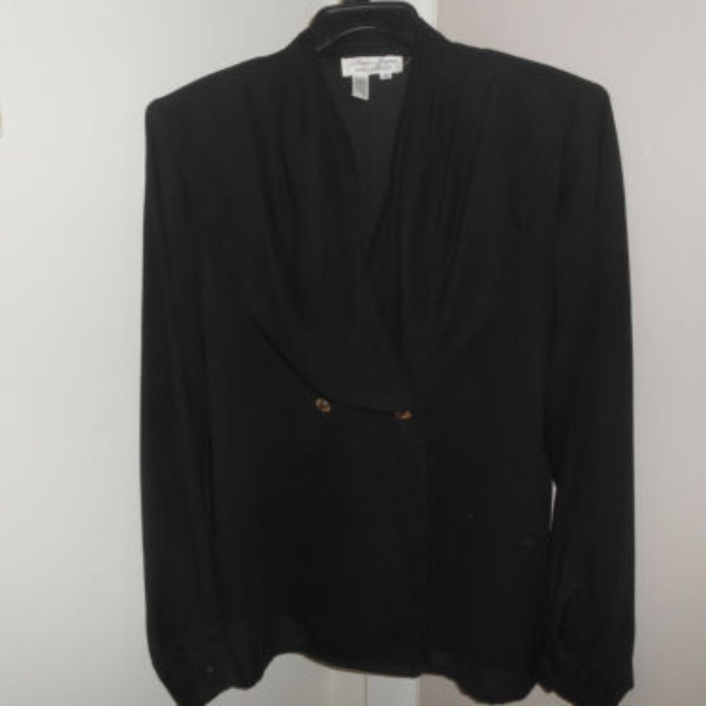 NWOT Laura & Jayne Black Blouse